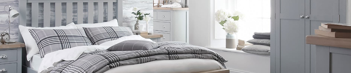 Single bedsteads
